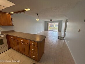 2135 N Courtenay Pkwy in Merritt Island, FL - Building Photo - Building Photo