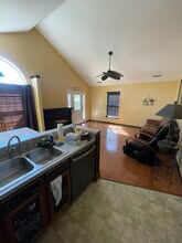 601 Colonial Ct in La Grange, KY - Building Photo - Building Photo