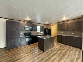 1236 N Oaklane Rd in Springfield, IL - Building Photo