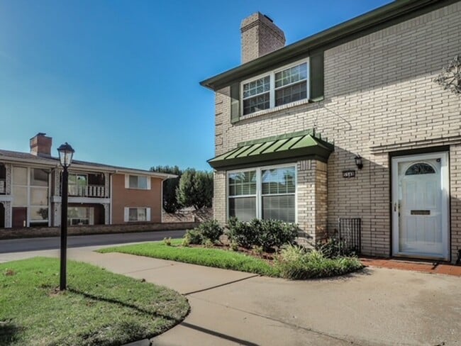 5548 E 46th St in Tulsa, OK - Building Photo - Building Photo