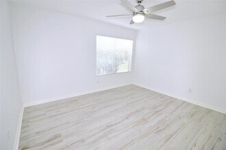 2610 Chimneystone Cir in Sugar Land, TX - Building Photo - Building Photo