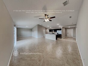 3802 SW Daisy St in Port St. Lucie, FL - Building Photo - Building Photo