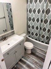 530 Front St, Unit 2 in Sumas, WA - Foto de edificio - Building Photo