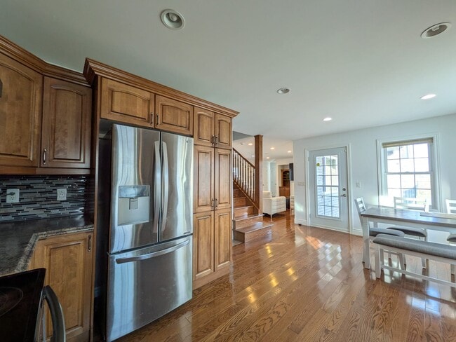 130 River Dr in Quinte West, ON - Building Photo - Building Photo