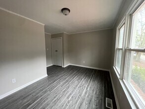 1222 Essex Pl in Fayetteville, NC - Building Photo - Building Photo