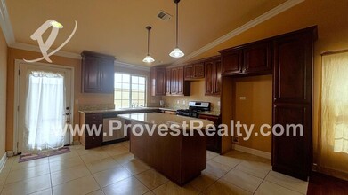 12549 Loma Verde Dr in Victorville, CA - Building Photo - Building Photo