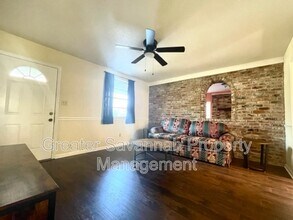 320 Chatham Villa Dr in Savannah, GA - Building Photo - Building Photo