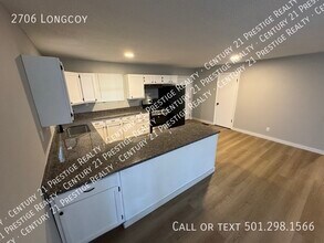 2706 Longcoy St in Little Rock, AR - Building Photo - Building Photo