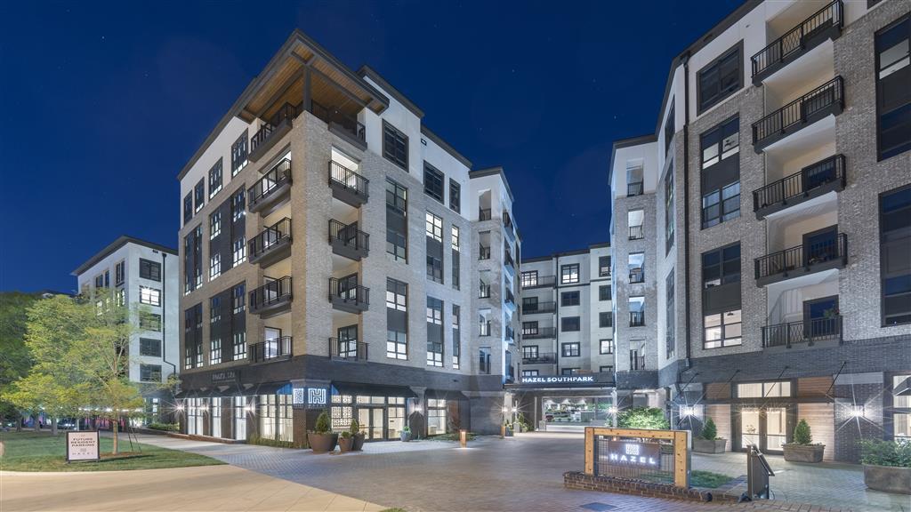 Hazel Southpark in Charlotte, NC - Foto de edificio