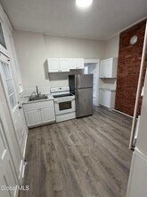 365 Madison Ave in Albany, NY - Building Photo - Building Photo