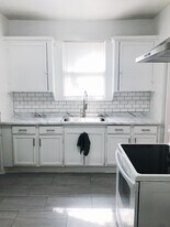 1114 W Russell Plz, Unit 1114 in San Antonio, TX - Building Photo