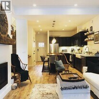 721 Wellington Dr in North Vancouver, BC - Building Photo