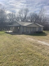 3711 Greenwood Rd in Weatherford, TX - Building Photo - Building Photo