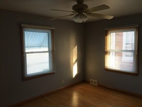 801 Wolff St, Unit Home in Racine, WI - Building Photo - Building Photo