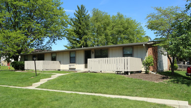 Springwood in Columbus, OH - Foto de edificio - Building Photo