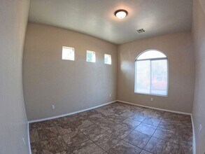 7518 Sierra Bella Pl in Las Cruces, NM - Building Photo - Building Photo