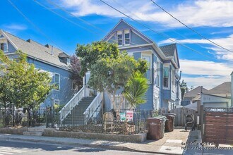 1055 48th St in Emeryville, CA - Building Photo - Building Photo
