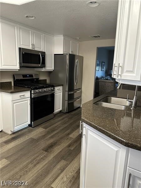 property at 1502 Cliff Branch Dr