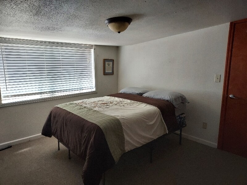 4601 SE Booth Bend Rd in McMinnville, OR - Building Photo