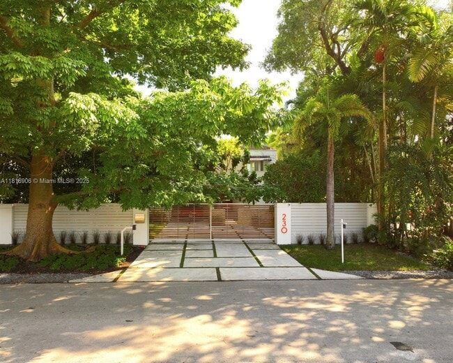 property at 230 Ridgewood Rd