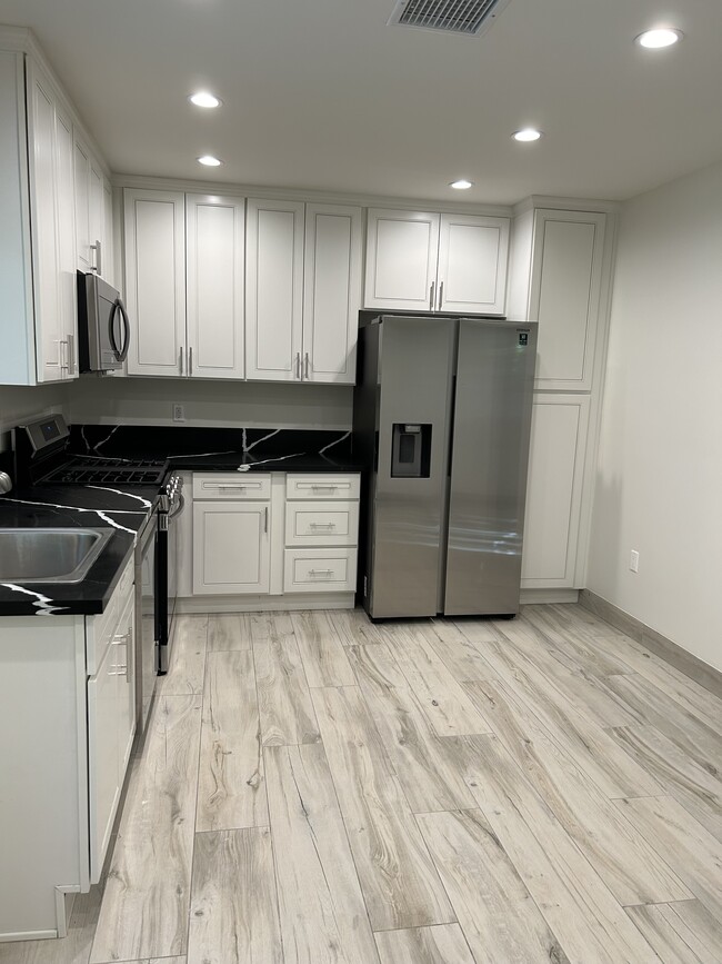 property at 23110 Mulholland Dr