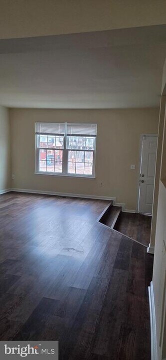 3083 Antrim Cir in Dumfries, VA - Building Photo