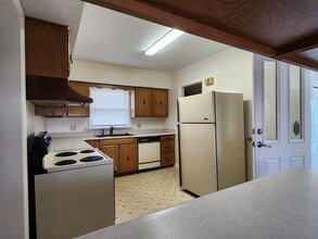 14 S 3rd St E in Fort Atkinson, WI - Building Photo - Building Photo