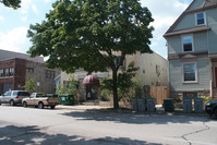 Farwell Apartments in Milwaukee, WI - Building Photo - Building Photo