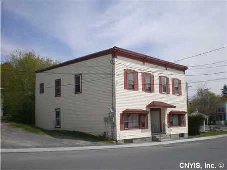 106-108 Leray St in Black River, NY - Building Photo