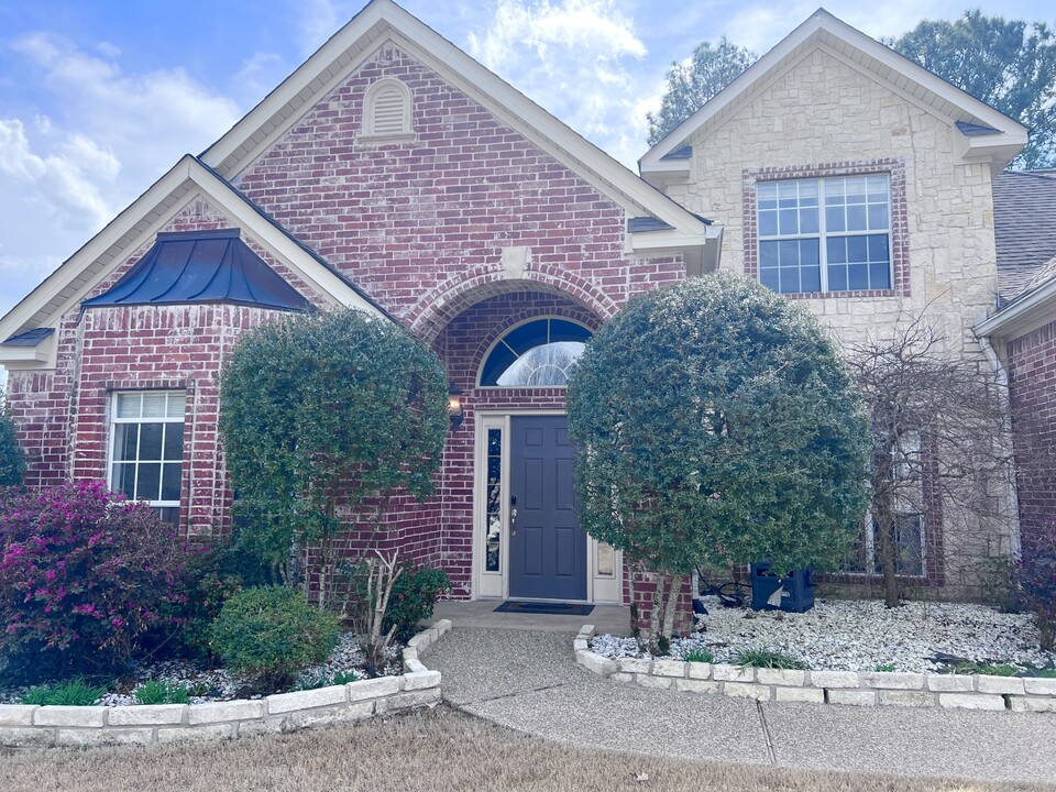 203 Sherri St in Hot Springs, AR - Building Photo