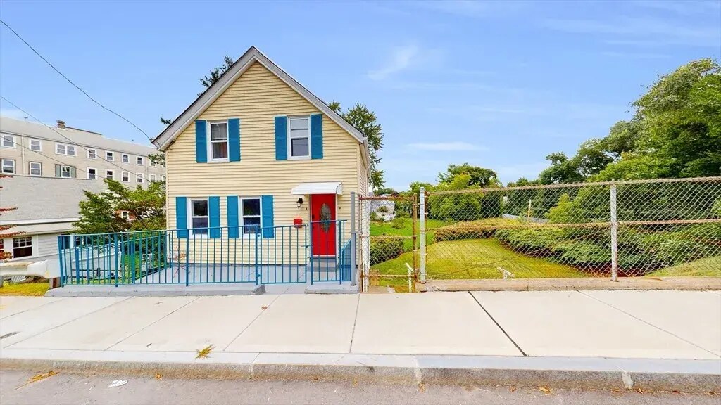 21 Washington Ave, Unit 2 in Natick, MA - Foto de edificio