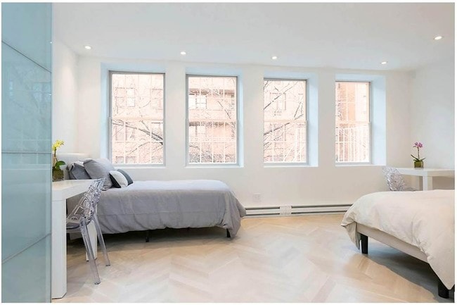 189 E 7th St in New York, NY - Foto de edificio - Interior Photo