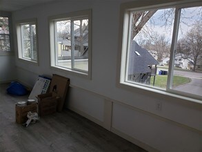369 S Winooski Ave-Unit -1 in Burlington, VT - Building Photo - Building Photo
