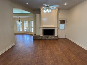 1601 S Lexington Dr in Bossier City, LA - Building Photo - Building Photo