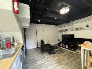 1 Champney Pl, Unit 2-1 in Boston, MA - Foto de edificio - Building Photo