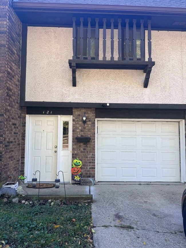 121 W Nettleton Ave in Independence, MO - Building Photo - Building Photo