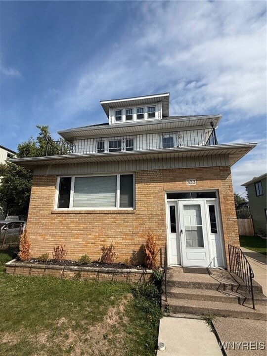 333 Colvin Ave in Buffalo, NY - Building Photo
