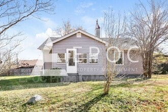 312 Lewis St in Gibsonville, NC - Building Photo - Building Photo