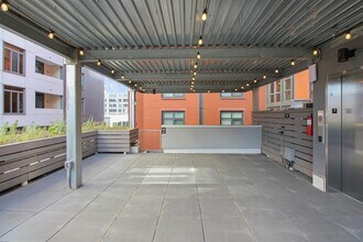 448 K St NW, Unit 5 in Washington, DC - Building Photo - Building Photo