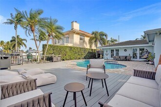 2661 NE 22nd Ct in Pompano Beach, FL - Building Photo - Building Photo