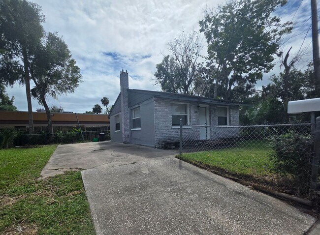 property at 1117 Dr Mary McLeod Bethune Blvd