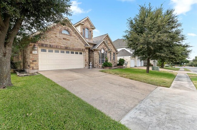 1212 Pine Forest Cir in Round Rock, TX - Building Photo - Building Photo