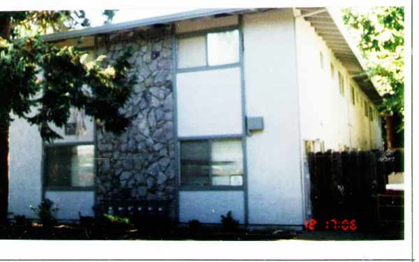 343 Cross St in Napa, CA - Foto de edificio - Building Photo