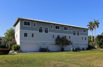 Wilton Walk Townhomes in Fort Lauderdale, FL - Foto de edificio - Building Photo