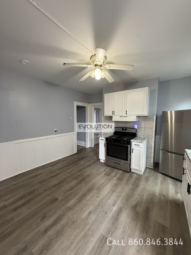 96-98-98 Sargeant St in Hartford, CT - Building Photo - Building Photo