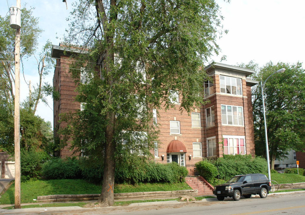 Maryland Apartments in Omaha, NE - Foto de edificio