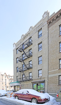 Graham Court in Long Island City, NY - Building Photo - Building Photo