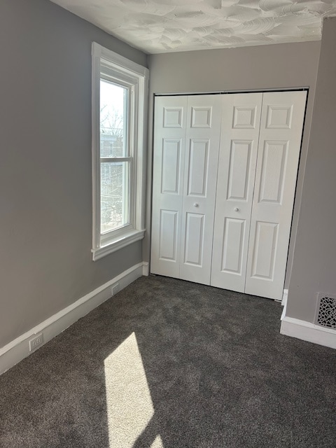 217 Parker Ave, Unit 2 in Oaklyn, NJ - Foto de edificio - Building Photo