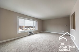 112 N Kenilworth Ave, Unit 4E in Oak Park, IL - Building Photo - Building Photo