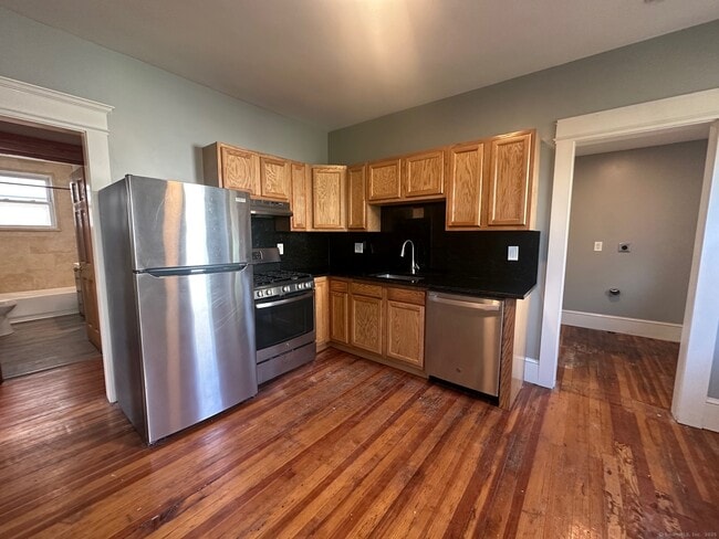 property at 28 E Pearl St
